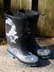 Boots! With koi, side view
